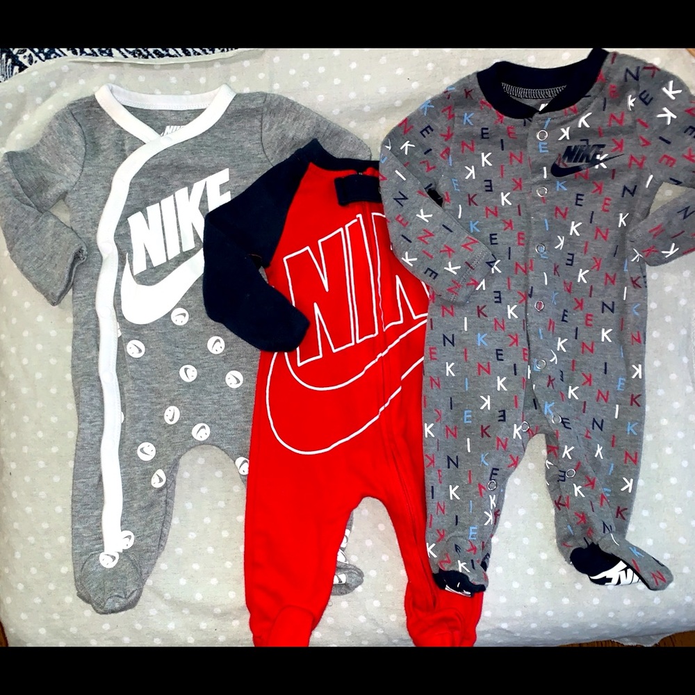 ❤️Nike Baby Boy Red/Gray/Blue Bundle💙